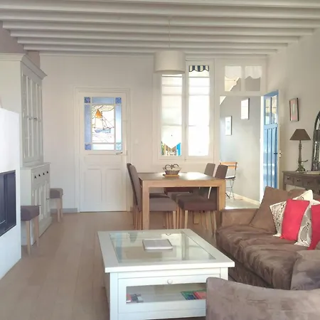 Maison Renovee Pres De La Avec Jardinet Et Wifi - Fr-1-485-4 Les Sables-dʼOlonne