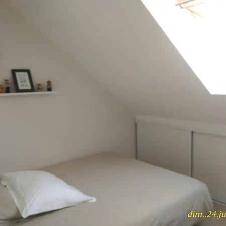 Maison Renovee Pres De La Avec Jardinet Et Wifi - Fr-1-485-4 *